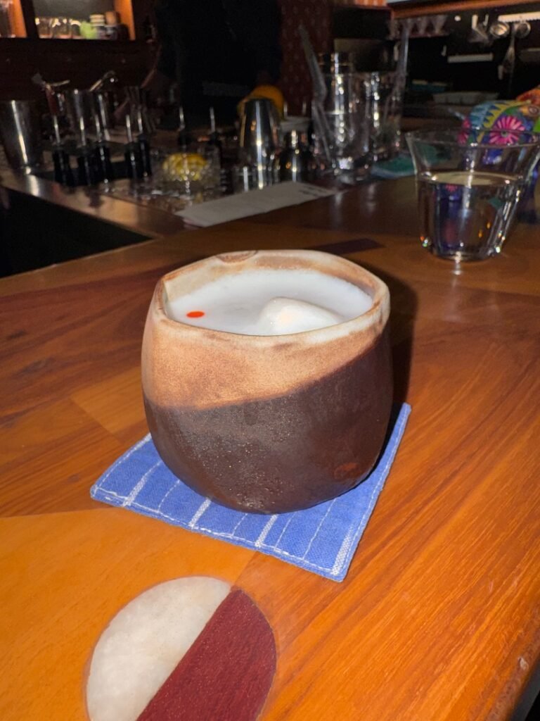 Sea Biscuit: Tanqueray Gin, Clams, Basil, Fennel