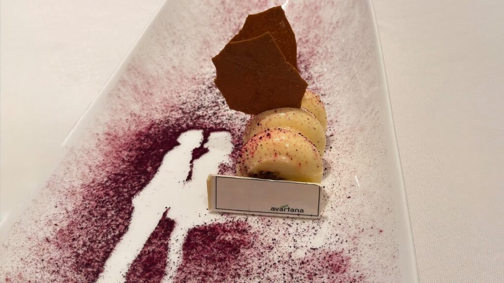 Fine dining restaurants . Avaratana & The Table