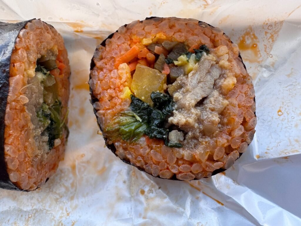 Kimbap 7-eleven where to eat in seoul