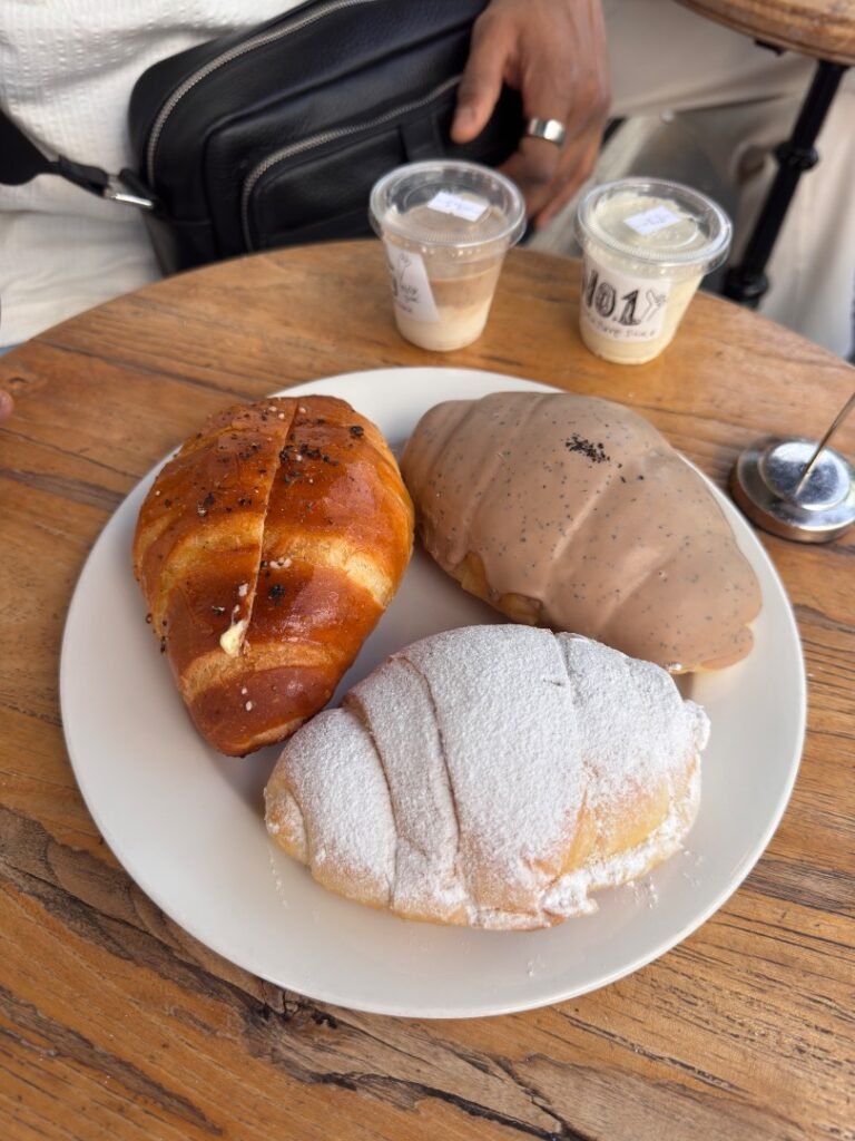 Artist bakery Anguk seoul