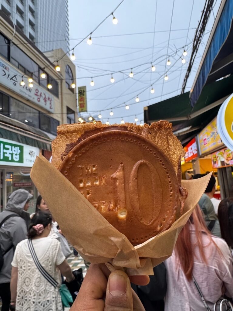 coin shaped pancake : busan food guide