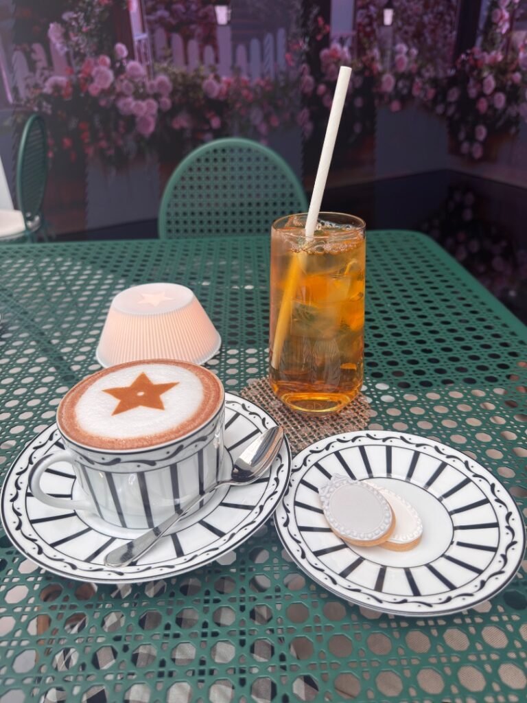 Dior Cafe Songs